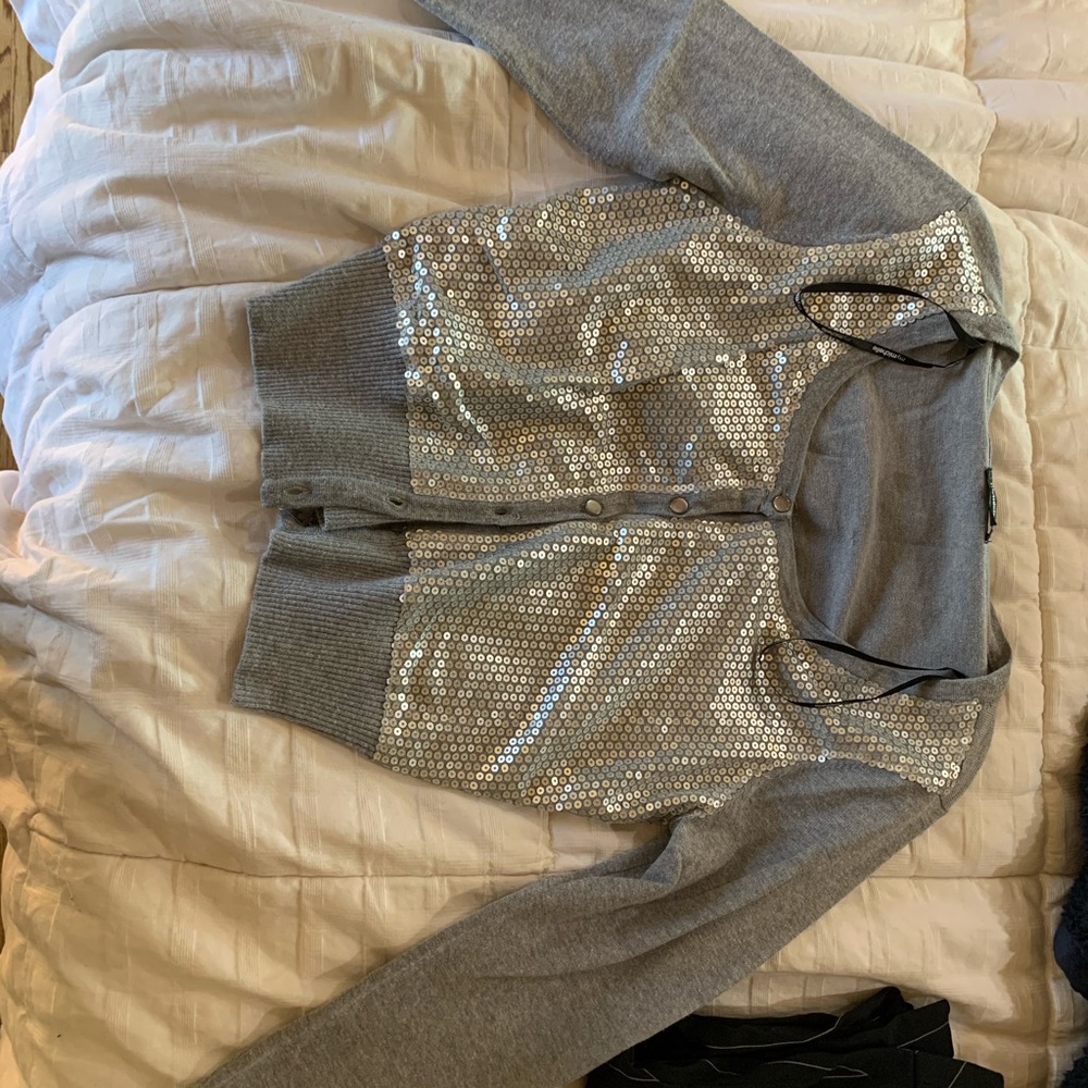 Crop sweater